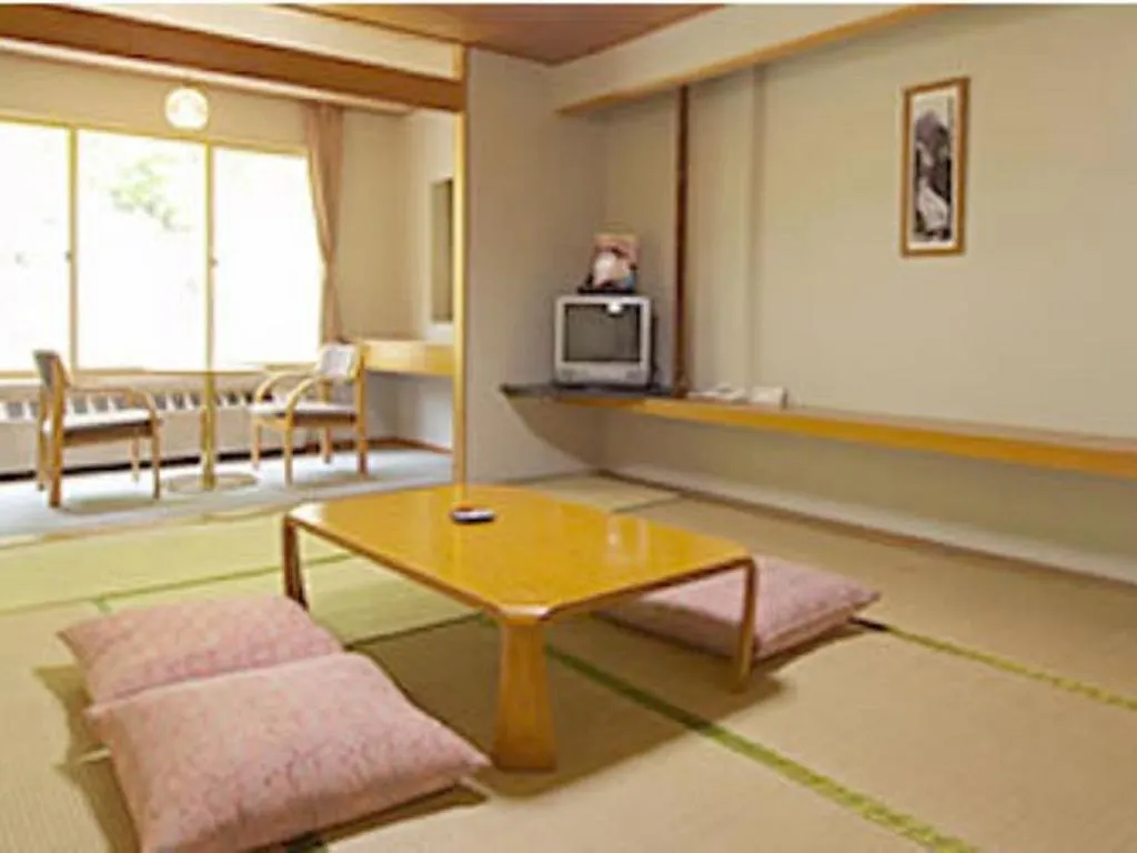 Ryokan Tenninkaku Hotel NakaNakafurano